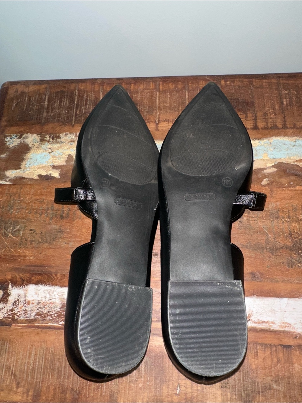 Nine West Black Pointed Mary Jane Flats with Strap - Picture 3 of 4